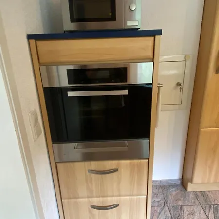 Apartman Idyllisches Haus Im Gruenen *
